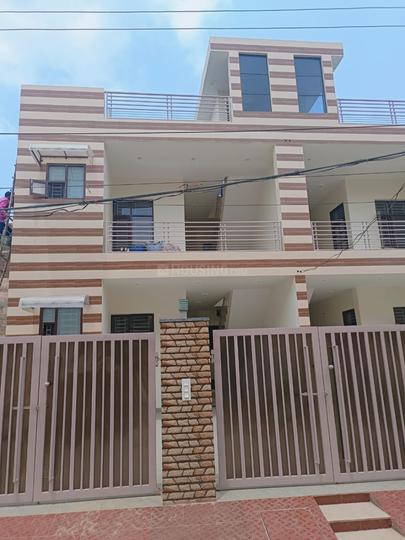 6 BHK Villa By D M ASSOCIATES in D M Satyam Swastik Apartments, Swastik Vihar, Utrathiya, Zirakpur